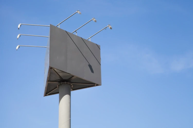 pylon oświetleniowy